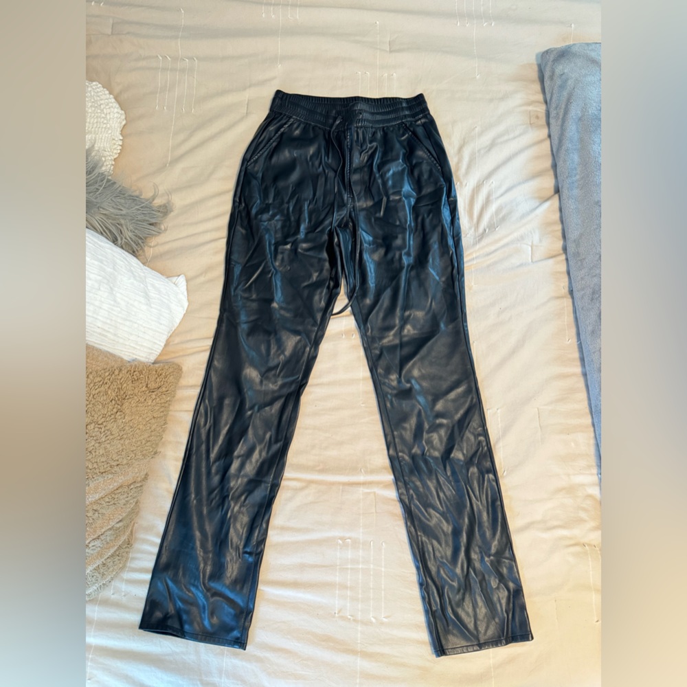 Good American black leather pants